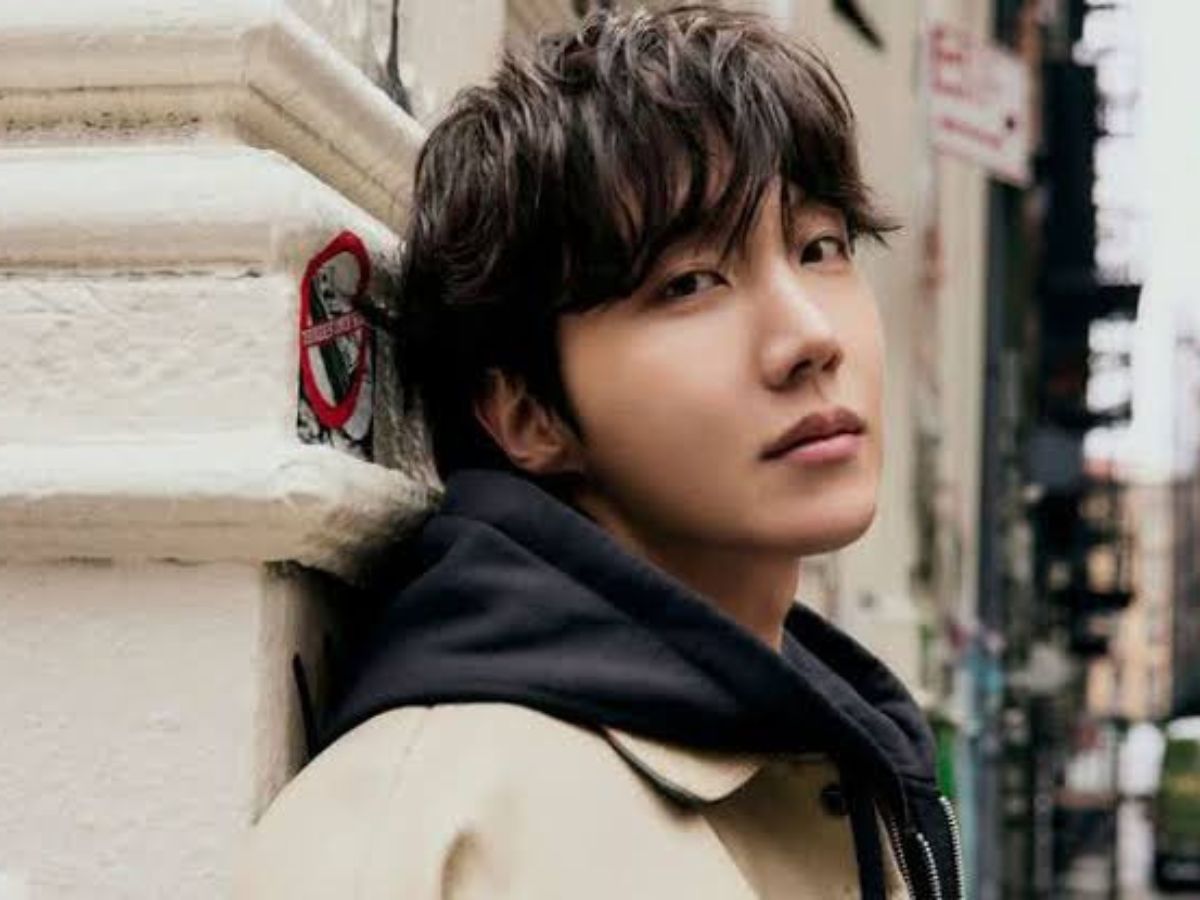 Membro da banda de K-pop BTS, J-Hope