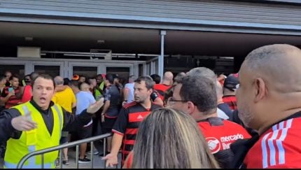 Copa do Brasil: Entrada da torcida do Flamengo tem confusão e gás de pimenta antes da final em BH