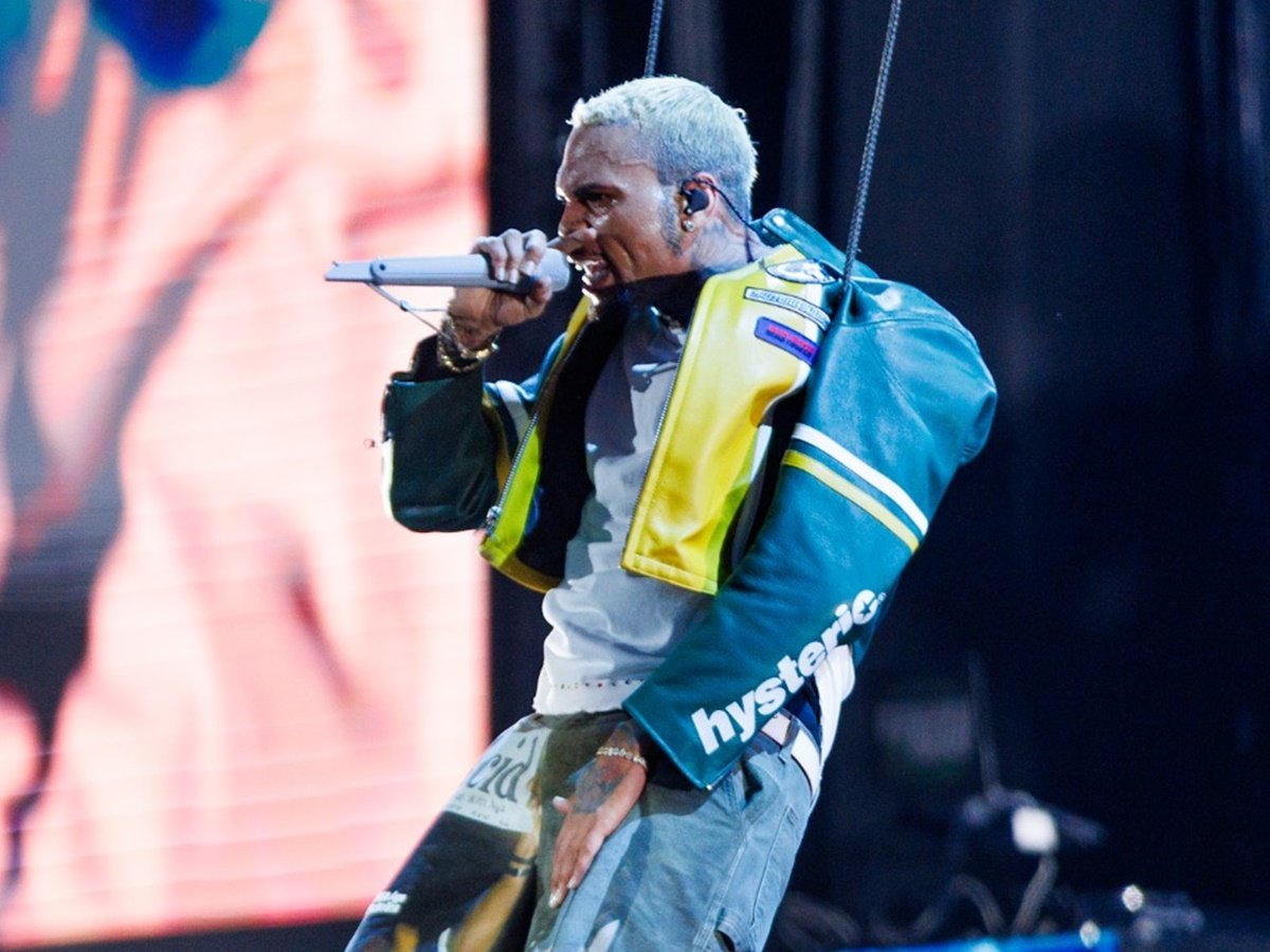 Chris Brown voa no meio do público do Allianz Parque / Clayton Felizardo / Brazilnews