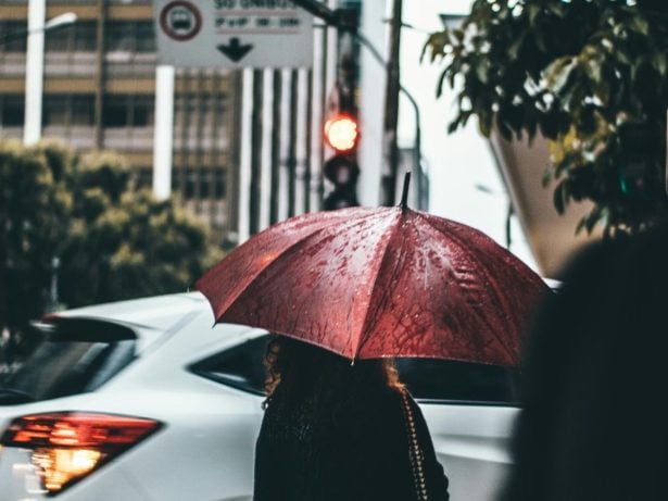 A frente fria vai passar aí? Veja quais regiões terão “alívio” do calor intenso