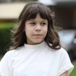 Com tumor no cérebro, atriz mirim do SBT tem piora após novas paradas cardíacas