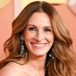 Saiba a verdade sobre o boato de Julia Roberts não tomar banho todos os dias