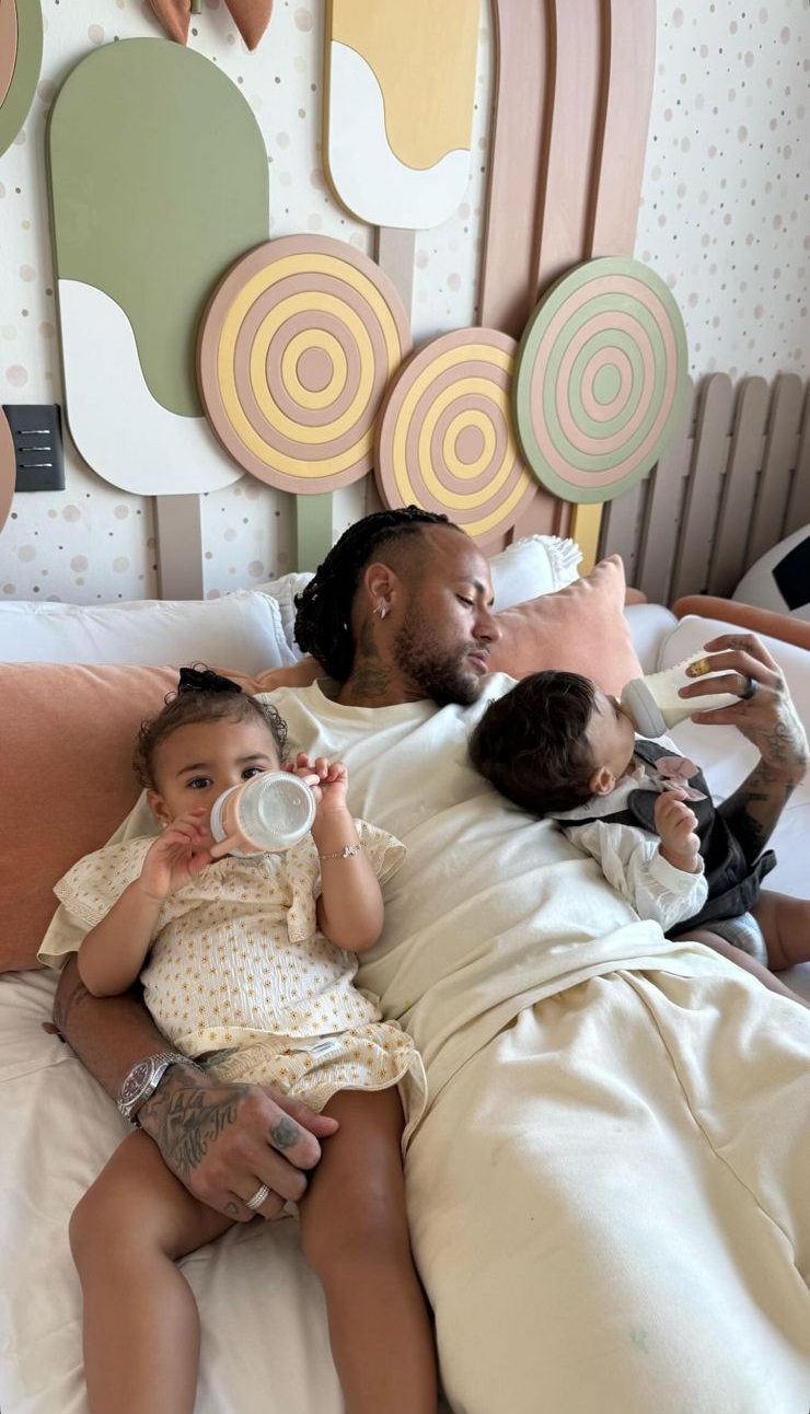 Mavie, Neymar e Helena (Reprodução/Instagram)
