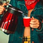 Café pode ajudar mulheres a envelhecer com mais saúde, aponta pesquisa