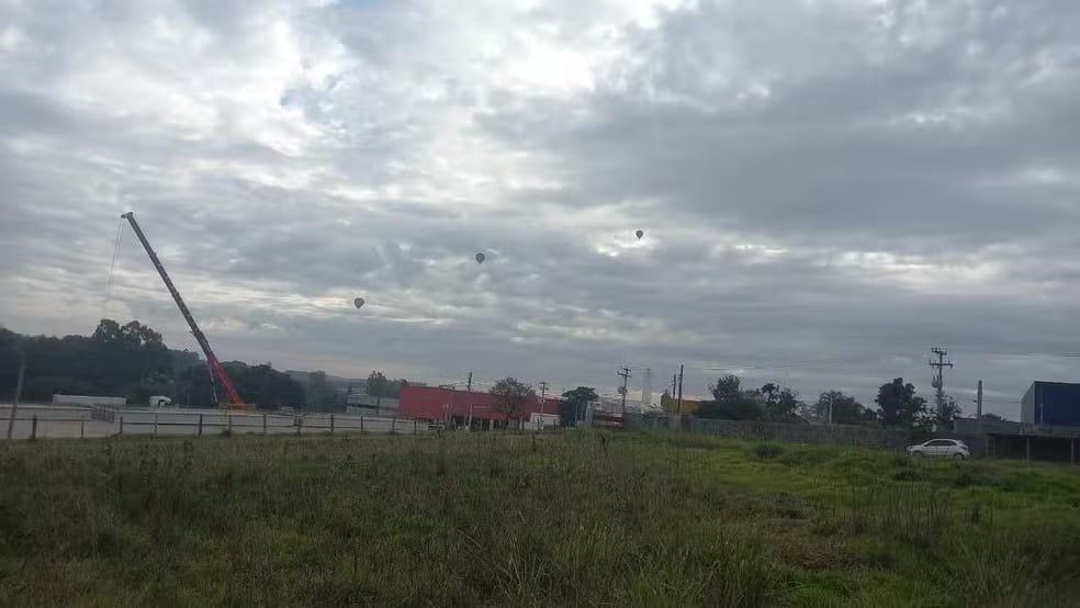Balão faz pouso forçado em Sorocaba (Reprodução/Divulgação)
