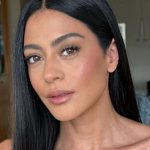Sem retoques: veja as famosas que apostam no visual natural como Carol Castro
