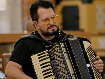 Marrone relembra depressão e medo de voltar aos palcos após cirurgia de glaucoma