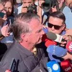 Bolsonaro chama medidas de “humilhação” e afirma: “Nunca pensei em sair do Brasil”