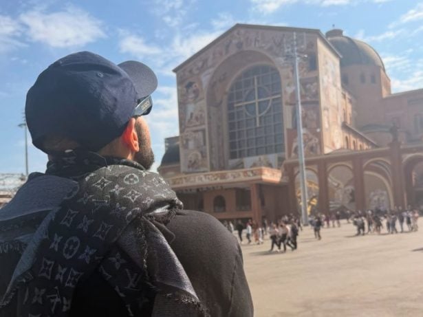Em Aparecida do Norte, Gominho homenageia Preta Gil: “Jamais deixar de celebrar”