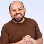 “Representatividade está cada vez mais forte nas artes”, diz Ivson Rainero, ator de “Pablo e Luisão”