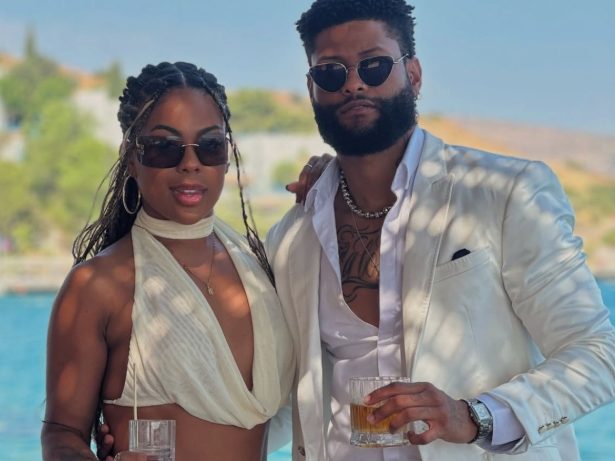 Marvvila assume namoro com saxofonista durante viagem à Turquia: “É amor”