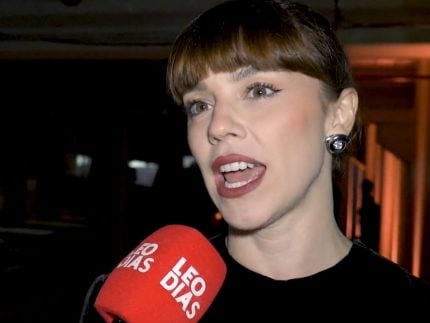 Alice Wegmann celebra sucesso de Solange em “Vale Tudo” e comenta mistério da novela