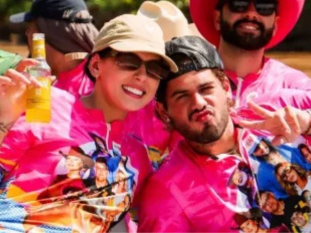 Amigo de Ana Castela e Zé Felipe flagra momento fofo dos cantores no Pantanal