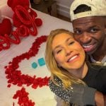 Agora é oficial! Vini Jr. surpreende e pede Virginia em namoro Agora é oficial! Vini Jr. surpreende e pede Virginia em namoro