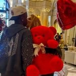 Apaixonados! Virginia posta foto dando beijo em Vini Jr. após pedido de namoro Apaixonados! Virginia posta foto dando beijo em Vini Jr. após pedido de namoro