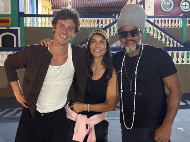 Ivete Sangalo apresenta Shawn Mendes a Carlinhos Brown: “Filho mais velho”