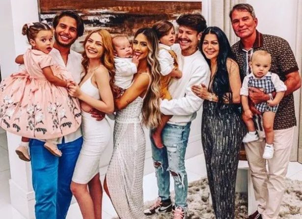 Lembra deles? Saiba quem acaba de descobrir a gravidez na família Poncio
