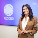 Record contrata Cíntia Chagas para o Domingo Espetacular