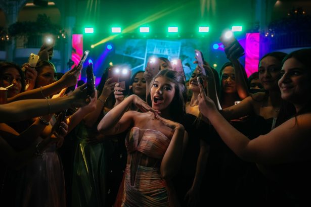 Manuella Arruda celebra 15 anos com festa luxuosa e projeto acompanhado pela TV Globo