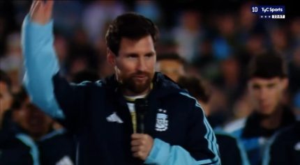 Lionel Messi se despede da Seleção Argentina com emoção e vitória