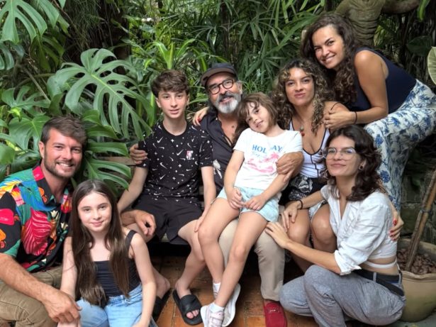 Veja a mensagem de despedida publicada por Daniel Blanco e irmãos após morte de Lua Blanco