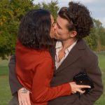 Apaixonado é pouco! Shawn Mendes mostra beijão com Bruna Marquezine