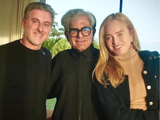 Angélica e Luciano Huck participam de retiro espiritual em fim de semana de descanso