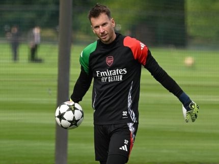 Goleiro Neto aceita proposta salarial e fica perto reforçar o Botafogo