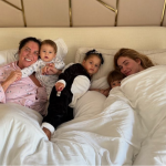 Momento família! Mãe de Virginia curte o dia com a filha e os netos: “Amor sem fim”