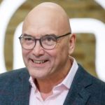 Apresentador do “MasterChef” britânico é demitido após acusações de assédio