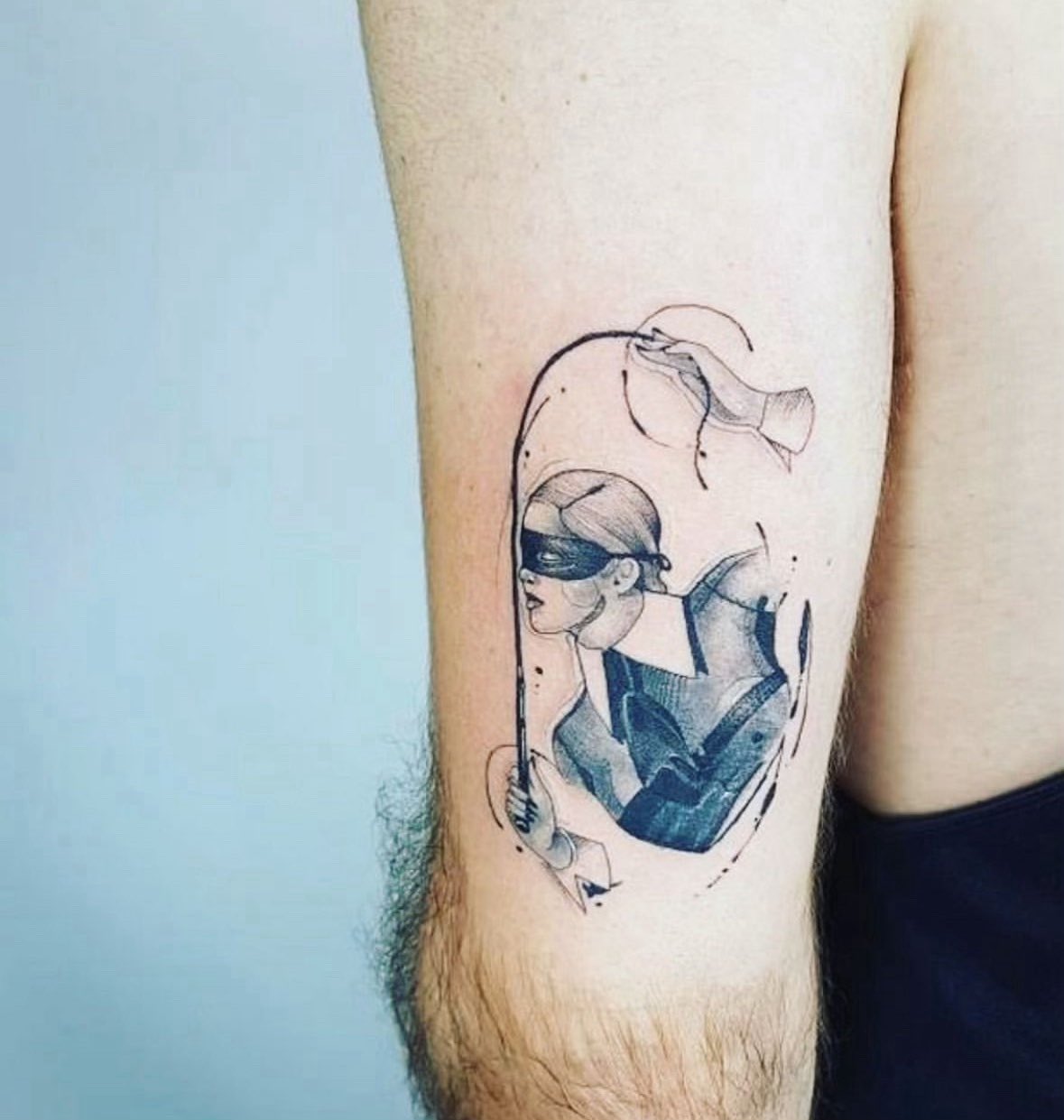 Fãs de Madonna enviam imagens de tatuagens em homenagem a artista para empresário em rede social