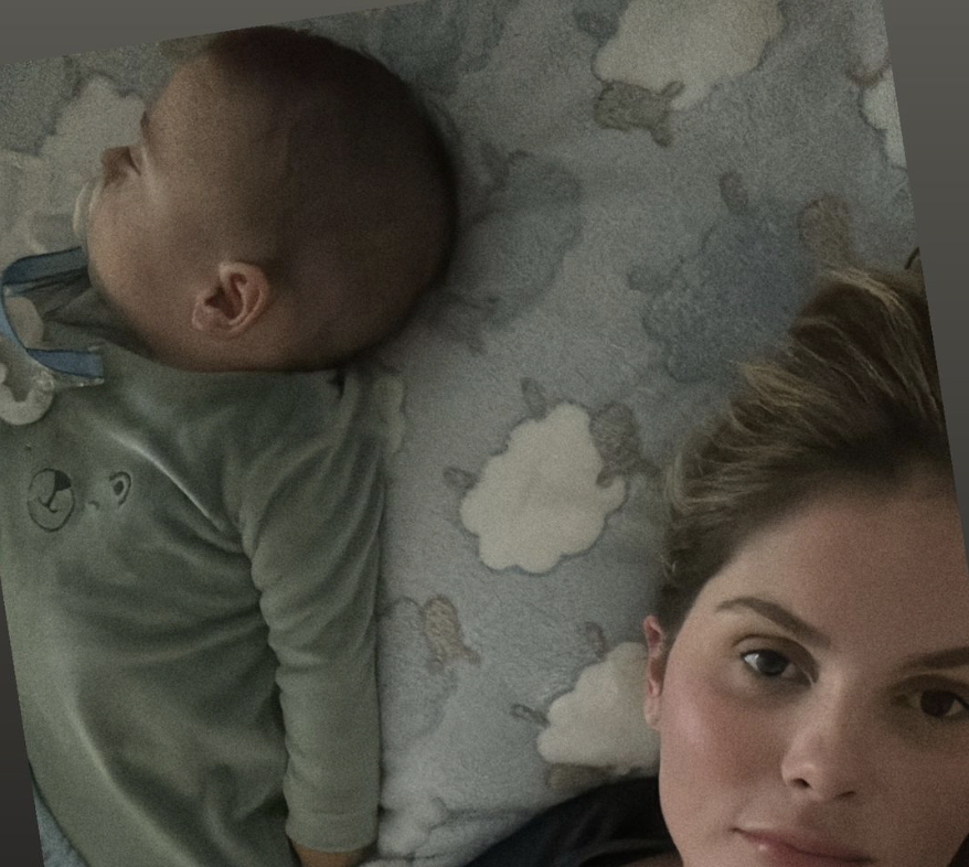 Bárbara Evans e o filho