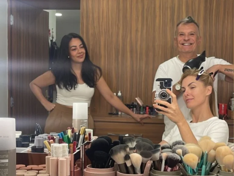 Ana Hickmann posta foto nos bastidores do Hoje em Dia e revela estar “mais forte”