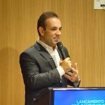 André Português apresenta pré-candidatura e movimenta cenário político no RJ