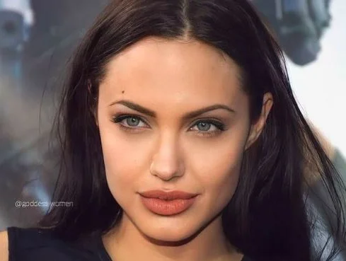 Angelina Jolie revela que não seria atriz nos dias de hoje. Entenda!