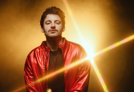 Conheça os 14 cantores da 2ª temporada de "Estrela da Casa", reality musical da Globo 4 Gabriel Smaniotto, participante do "Estrela da Casa"