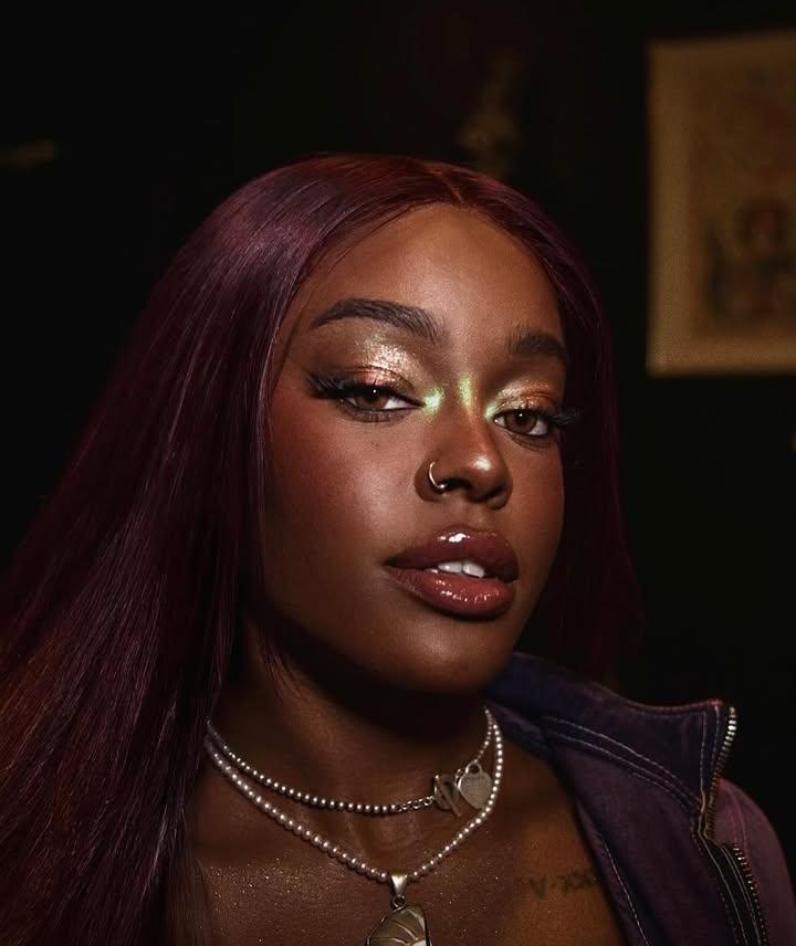 Reprodução/Instagram/@azealiabanksforever