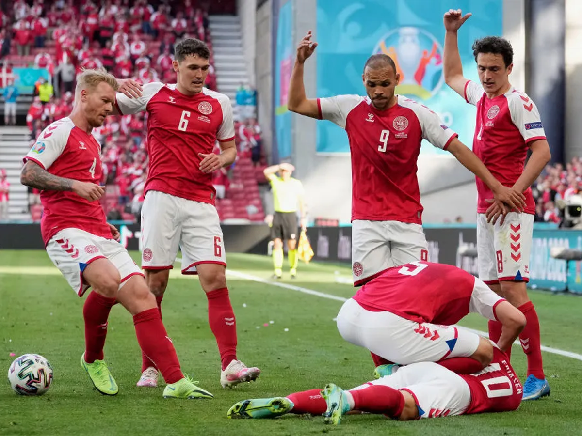 Eriksen teve um mal súbito durante partida da Euro (Reprodução)