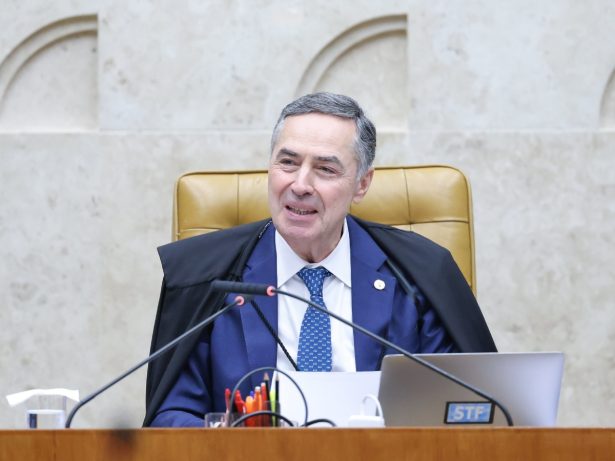 Barroso anuncia aposentadoria do STF