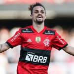 Michael rompe contrato com Flamengo e fica livre no mercado