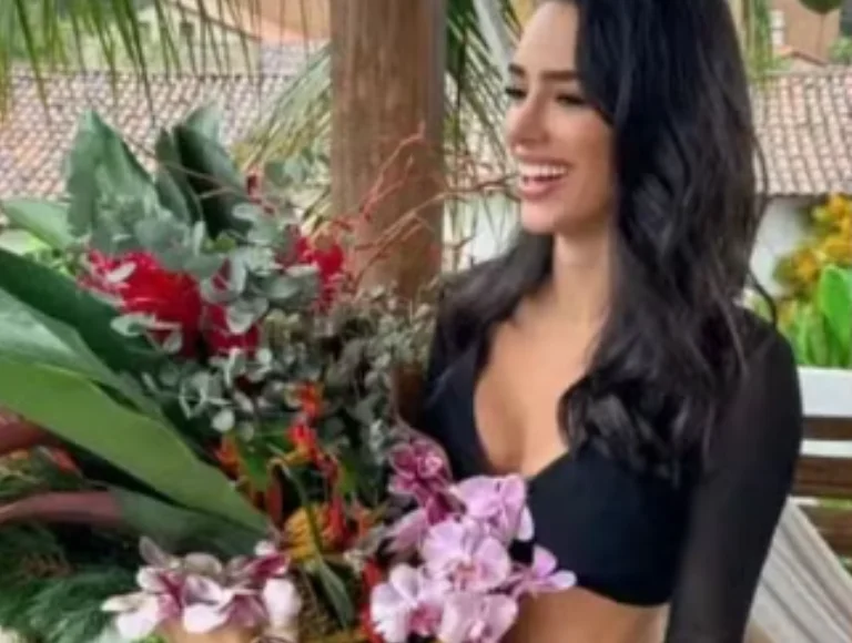 Bruna Biancardi ganha flores de Neymar de presente de aniversário