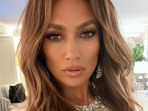 Jennifer Lopez não queria se divorciar de Ben Affleck, mas não teve escolha, diz site