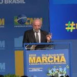 Entre vaias e aplausos, Lula reafirma diálogo em evento com prefeitos