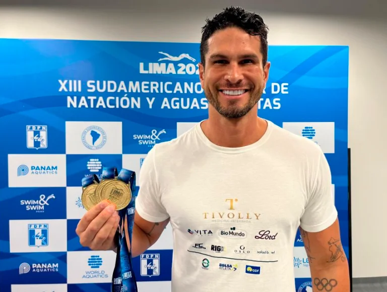 Campeão sul-americano de natação, Glauber Silva se prepara para última competição do ano