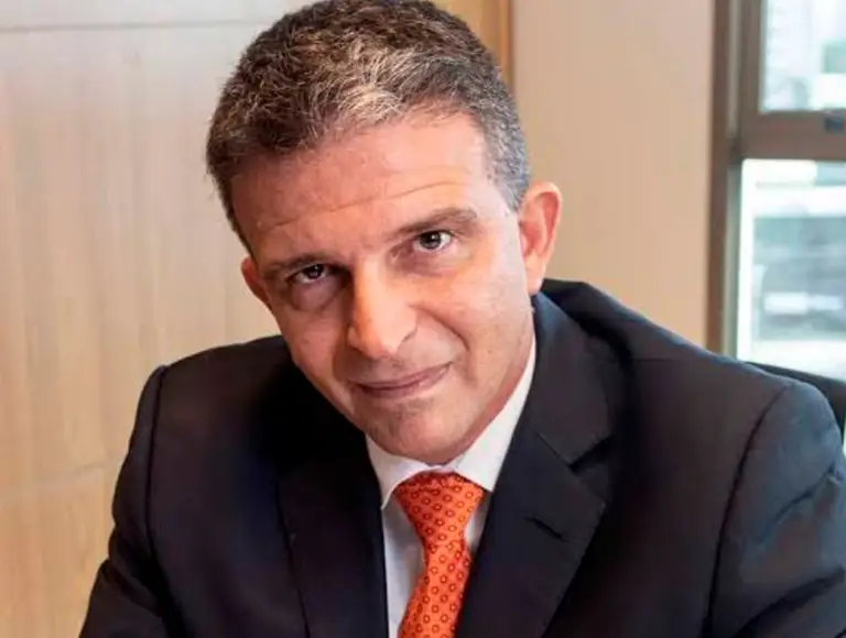 Candidato à presidência do Vasco é acusado de agressão por ex-esposa