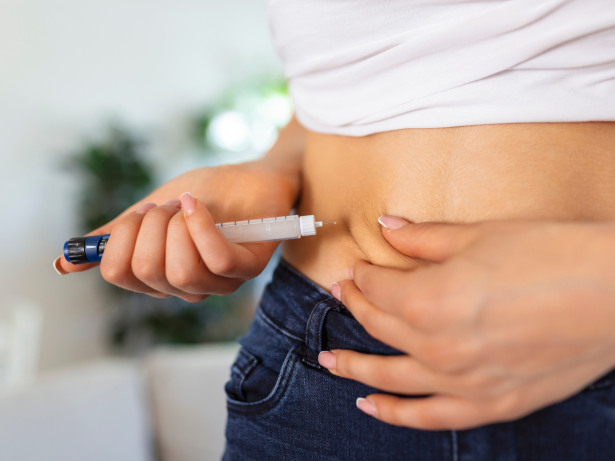 Médica destaca ação ampla da primeira caneta brasileira contra obesidade