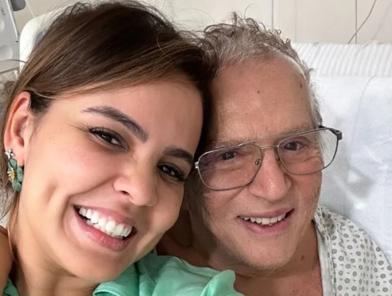 Esposa de Carlos Alberto de Nóbrega celebra sucesso da cirurgia de retirada de coágulo