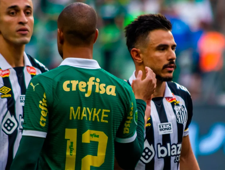 Golpe das criptomoedas: Bigode terá de repassar 30% do salário a Mayke, do Palmeiras