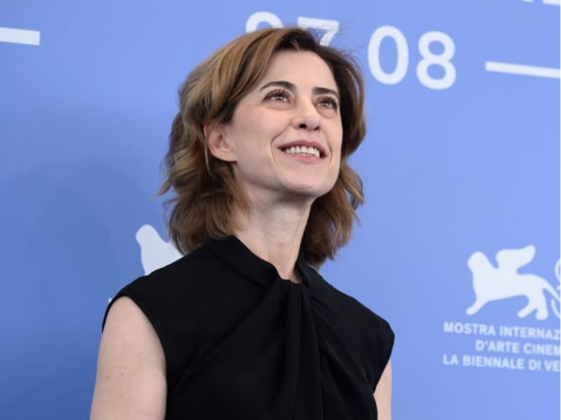 Veja fotos de Fernanda Torres no Festival Internacional de Cinema de Veneza