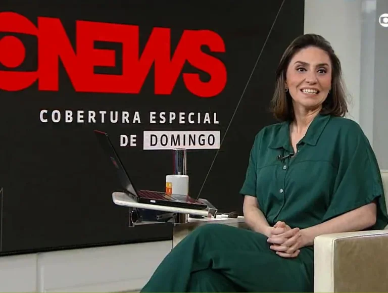 Cecilia Flesch esquece que falou mal da GloboNews e culpa “sites de fofoca” por sua demissão